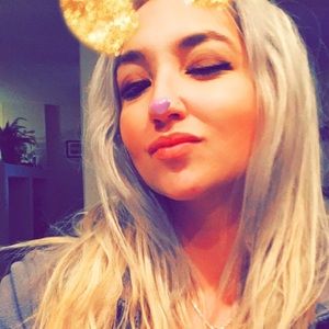 Meet your Posher, Hannah